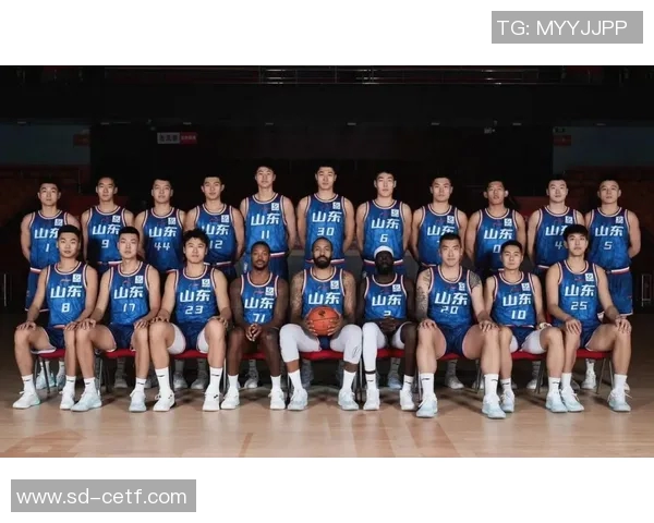 新疆与山东的激烈对决2月26日篮球赛精彩回顾与分析