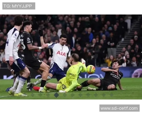 曼城与热刺激战正酣双方进球精彩纷呈引发球迷热议