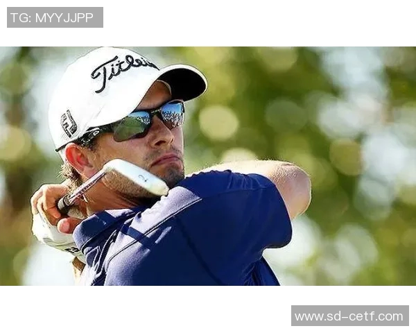 汉密尔顿与艾尔德里巅峰对决谁能问鼎赛季冠军之争 汉密尔顿与艾尔德里巅峰对决谁能问鼎赛季冠军之争