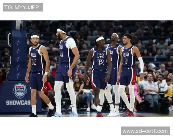 澳大利亚男篮迎战美国男篮精彩对决分析与赛后点评