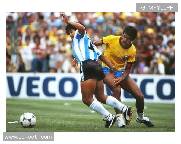 萨拉赫的传奇之路：从默默无闻到世界足球巨星的成长历程