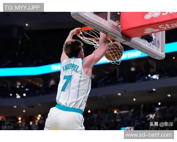 2017年12月12日雷霆队与黄蜂队精彩对决回顾与赛后分析 2017年12月12日雷霆队与黄蜂队精彩对决回顾与赛后分析