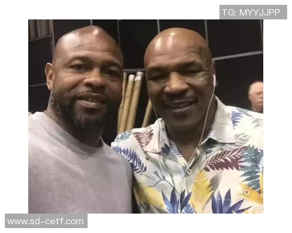 2020年泰森与小罗伊琼斯的传奇对决重燃拳坛激情与回忆 2020年泰森与小罗伊琼斯的传奇对决重燃拳坛激情与回忆