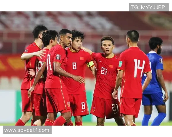 中国足球队迎战马尔代夫队力争在主场取得胜利的关键赛事